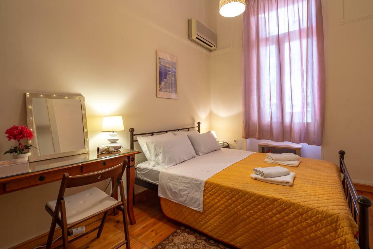 80sqm 3 bedroom, 1 bathroom Apartamento in Exarchia Atenas Exterior foto