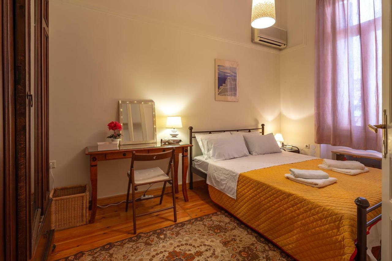 80sqm 3 bedroom, 1 bathroom Apartamento in Exarchia Atenas Exterior foto
