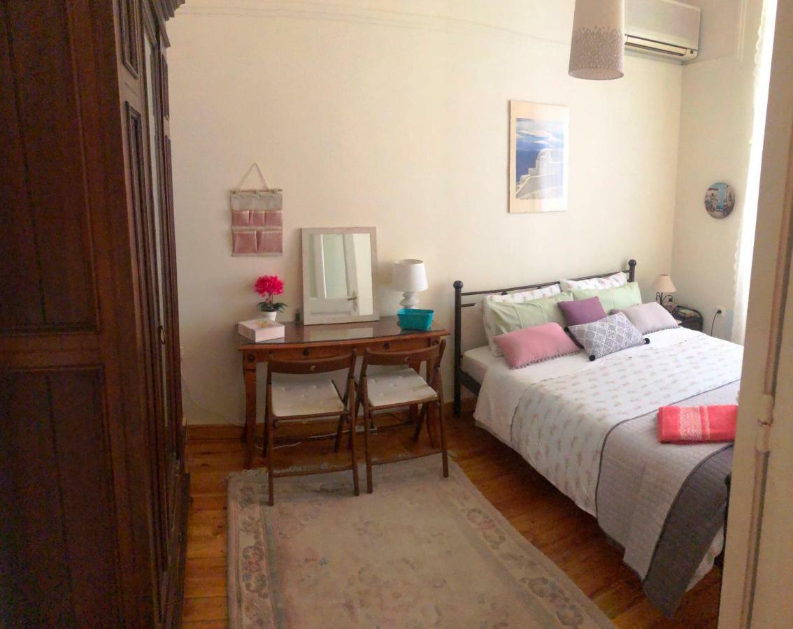 80sqm 3 bedroom, 1 bathroom Apartamento in Exarchia Atenas Exterior foto